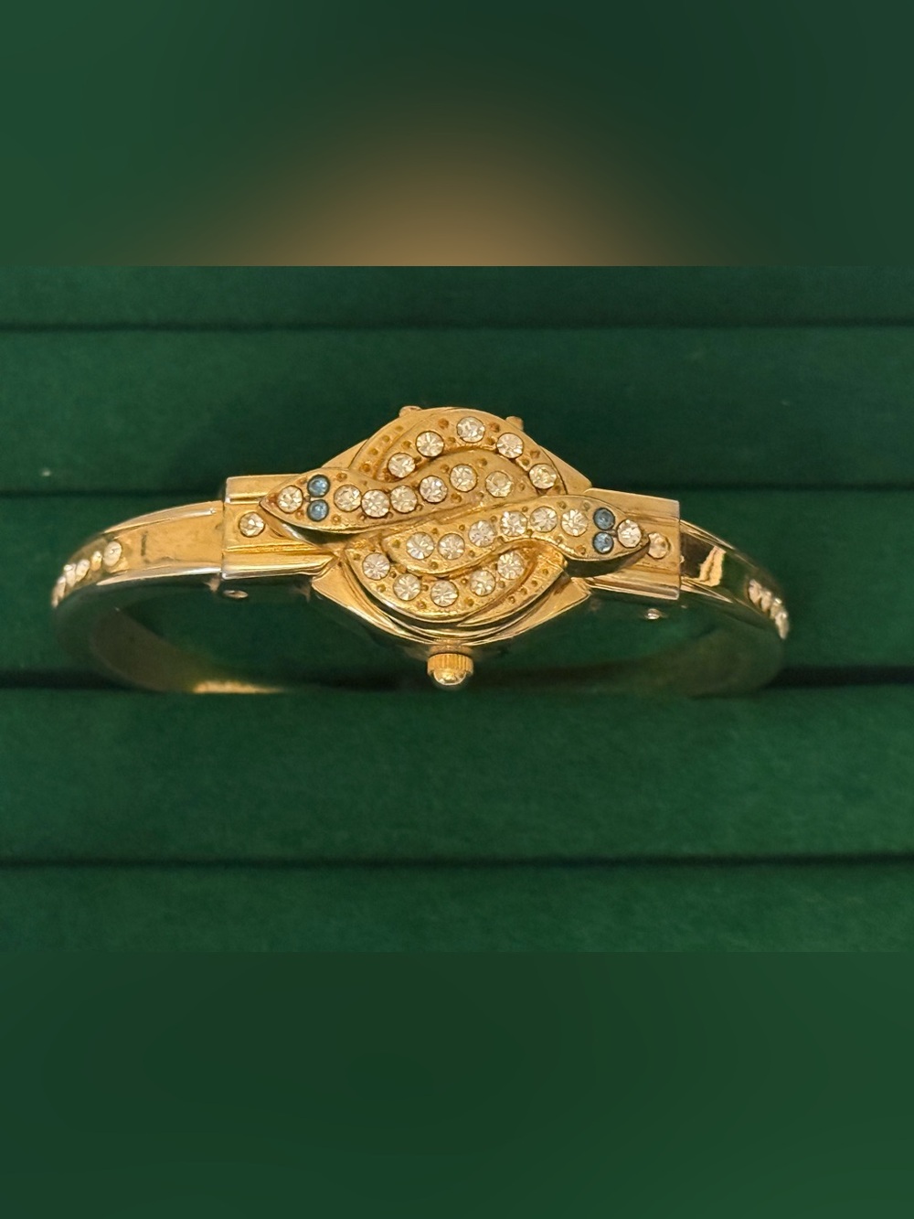 Vintage Cobra 22kt Electroplated Peekaboo Snake Goldtone Rhinestone Watch